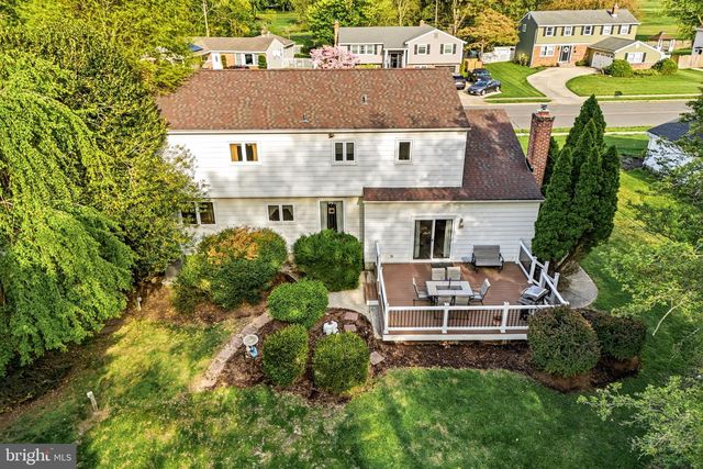 198 RAMBLEWOOD PKWY, Mount Laurel, NJ 08054