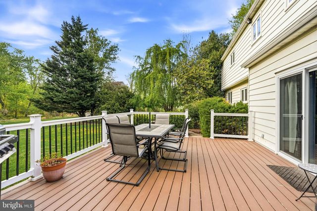 198 RAMBLEWOOD PKWY, Mount Laurel, NJ 08054