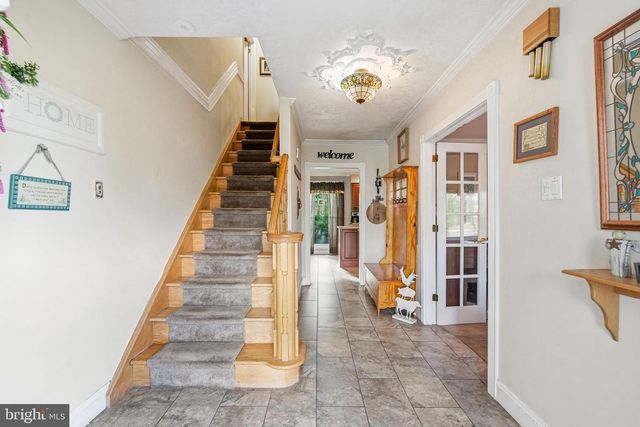 198 RAMBLEWOOD PKWY, Mount Laurel, NJ 08054