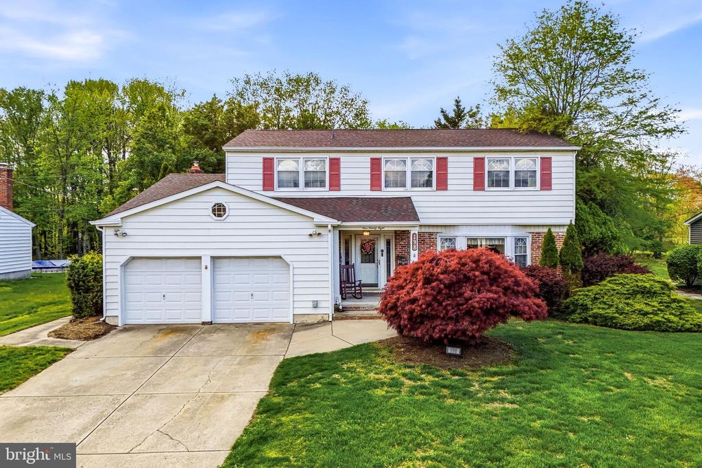 198 RAMBLEWOOD PKWY, Mount Laurel, NJ 08054