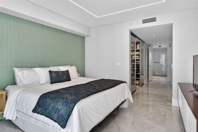 300 Sunny Isles Blvd 4-1902, Sunny Isles Beach, FL 33160