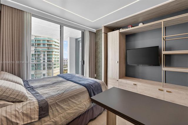 300 Sunny Isles Blvd 4-1902, Sunny Isles Beach, FL 33160