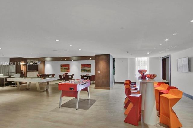 300 Sunny Isles Blvd 4-1902, Sunny Isles Beach, FL 33160