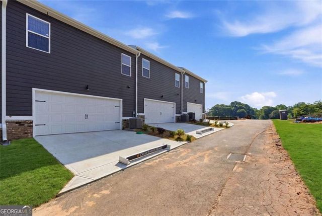 3639 PARKWAY JAMES Drive, Snellville, GA 30039