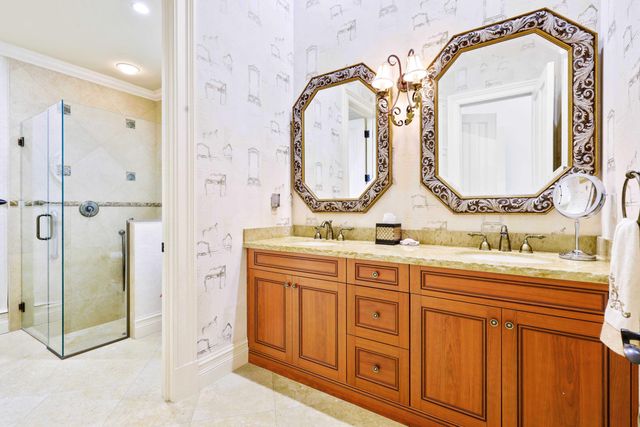 317 Old Jupiter Beach Road, Jupiter, FL 33477