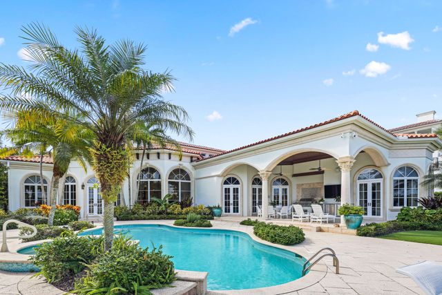 317 Old Jupiter Beach Road, Jupiter, FL 33477