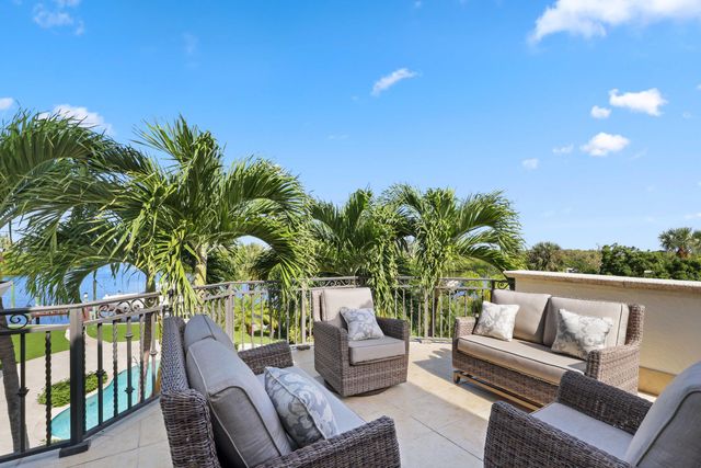 317 Old Jupiter Beach Road, Jupiter, FL 33477