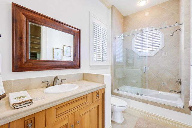 317 Old Jupiter Beach Road, Jupiter, FL 33477