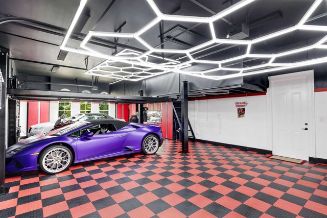 317 Old Jupiter Beach Road, Jupiter, FL 33477