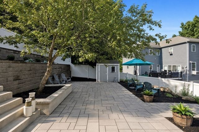 5 Bradford Terr, Saugus, MA 01906