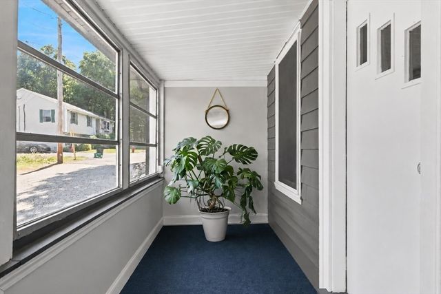 5 Bradford Terr, Saugus, MA 01906