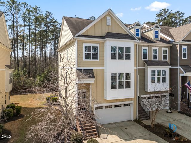 701 Edgewater Ridge Court, Apex, NC 27523