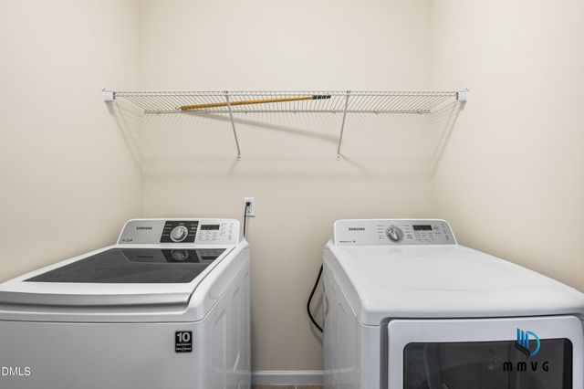 701 Edgewater Ridge Court, Apex, NC 27523