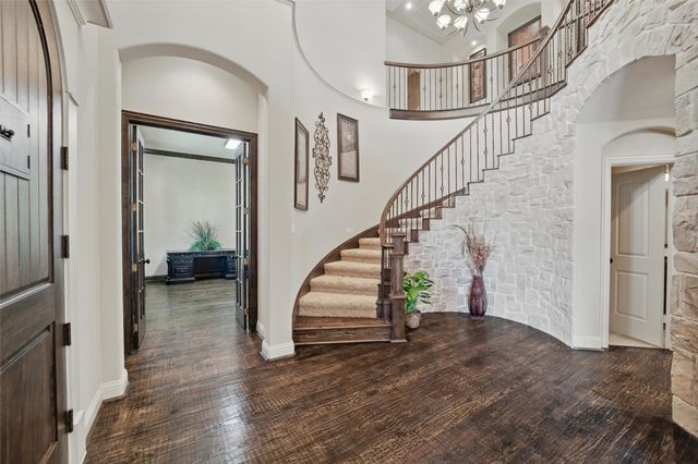 112 Aransas Drive, Irving, TX 75039