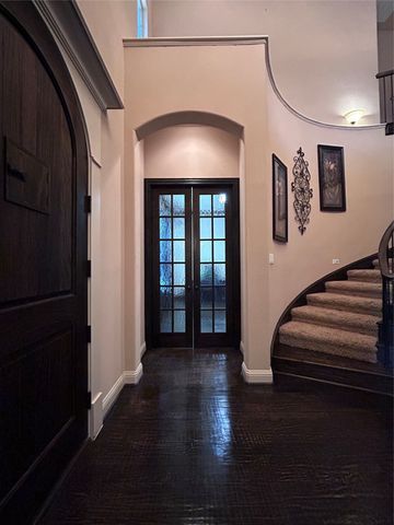 112 Aransas Drive, Irving, TX 75039