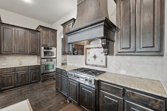 112 Aransas Drive, Irving, TX 75039