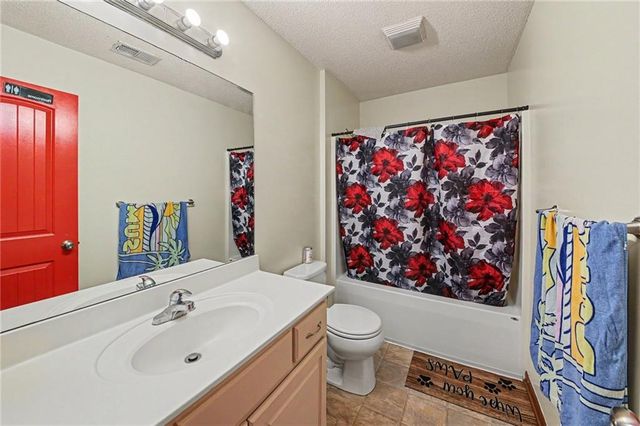 1210 Barnett Avenue, Kansas City, KS 66102
