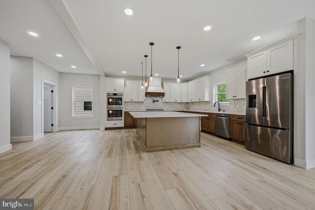 127 WILLOW OAK BLVD, Bear, DE 19701