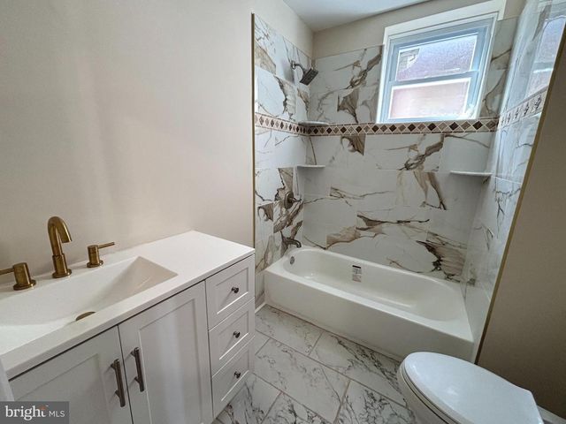 5650 WHITBY, Philadelphia, PA 19143