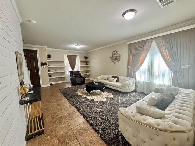 14600 Lake Victor DR, Pflugerville, TX 78660