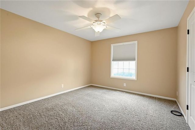 1021 SW 8TH Street, Lee's Summit, MO 64081