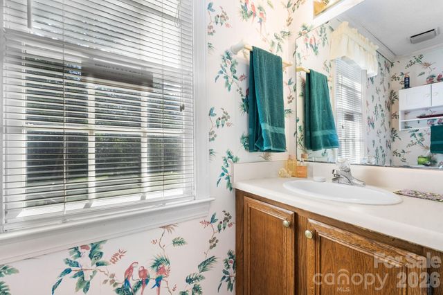 2036 Picnic Drive, Newton, NC 28658