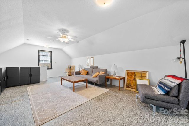 2036 Picnic Drive, Newton, NC 28658