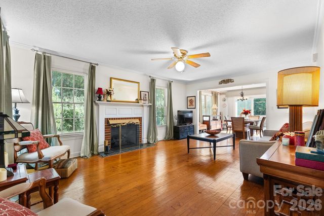 2036 Picnic Drive, Newton, NC 28658