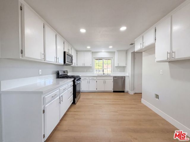 40733 176th Street E, Lancaster, CA 93535