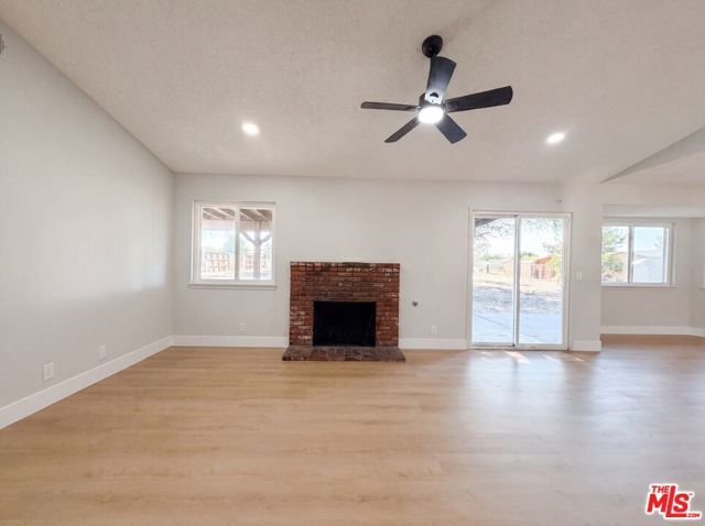 40733 176th Street E, Lancaster, CA 93535