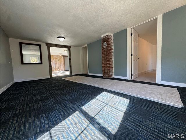 1009 Ripley 21N-6, Doniphan, MO 63935