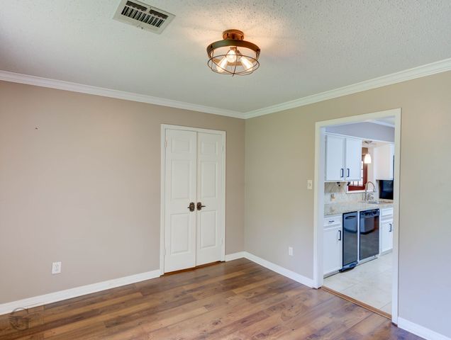 1911 Landau Lane, Bossier City, LA 71111