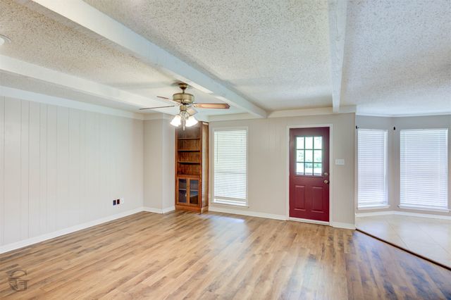 1911 Landau Lane, Bossier City, LA 71111