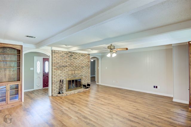 1911 Landau Lane, Bossier City, LA 71111