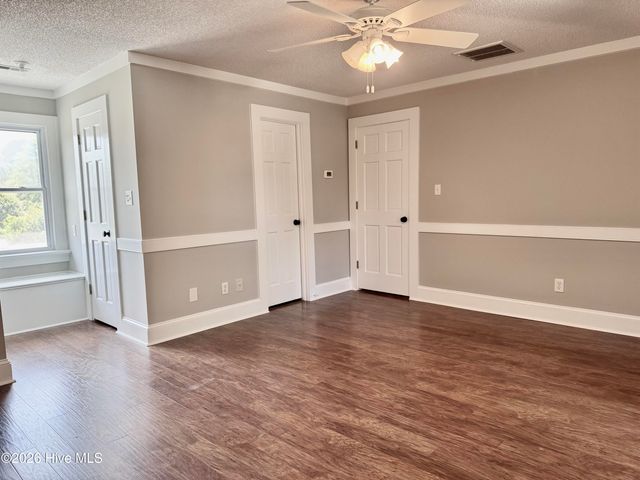 102 Squire Drive, Winterville, NC 28590
