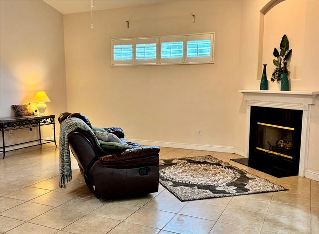 9211 SHADOW PINAR COURT, Orlando, FL 32825