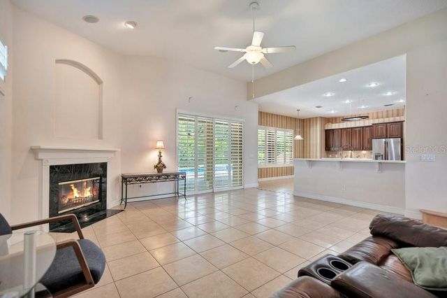 9211 SHADOW PINAR COURT, Orlando, FL 32825