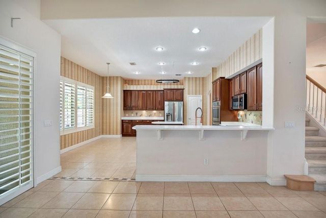 9211 SHADOW PINAR COURT, Orlando, FL 32825