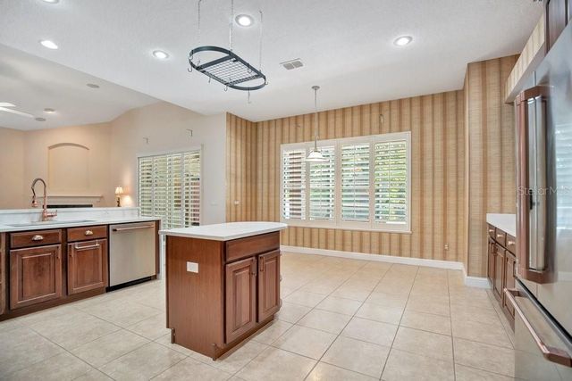 9211 SHADOW PINAR COURT, Orlando, FL 32825