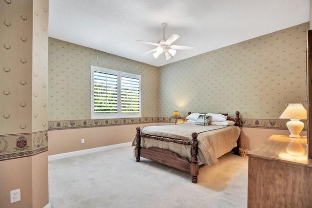 9211 SHADOW PINAR COURT, Orlando, FL 32825