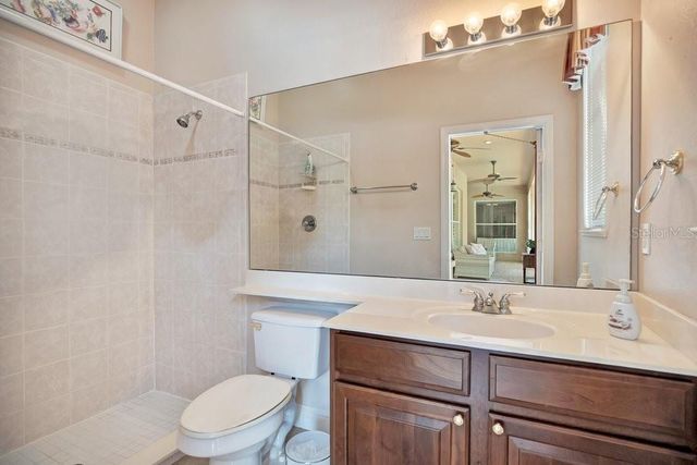 9211 SHADOW PINAR COURT, Orlando, FL 32825