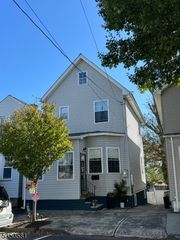 174 Brighton Ave, Kearny Town, NJ 07032
