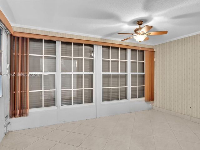 8511 NW 59th Ct, Tamarac, FL 33321
