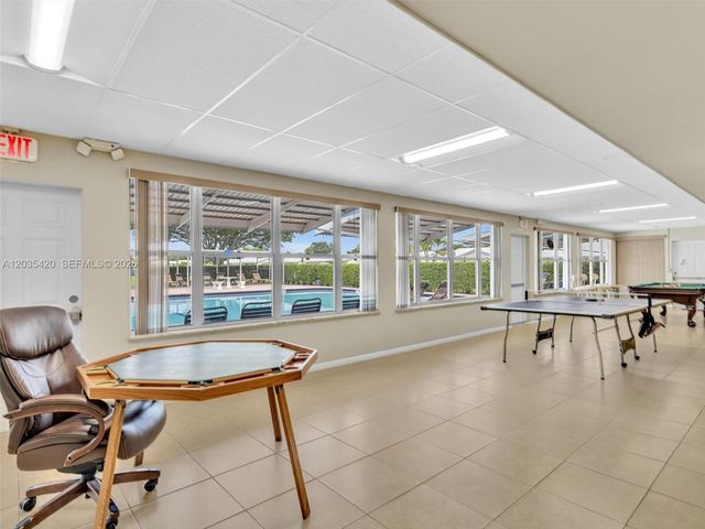 8511 NW 59th Ct, Tamarac, FL 33321