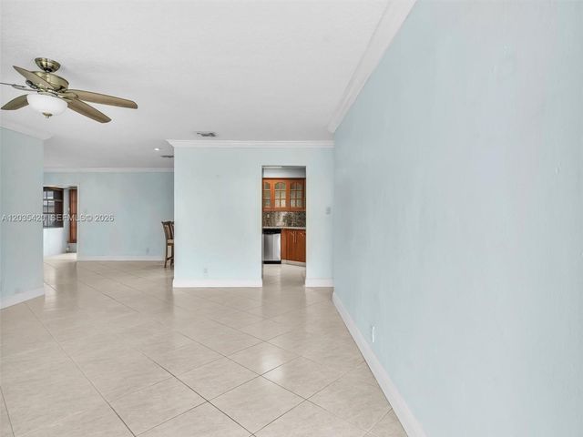 8511 NW 59th Ct, Tamarac, FL 33321