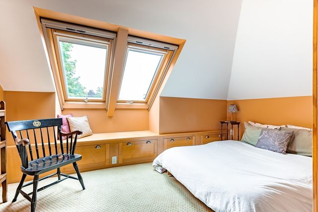 33 Halifax St 2, Boston, MA 02130