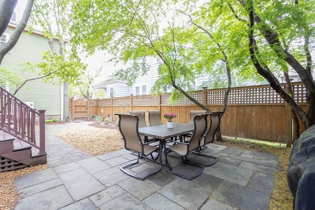 33 Halifax St 2, Boston, MA 02130