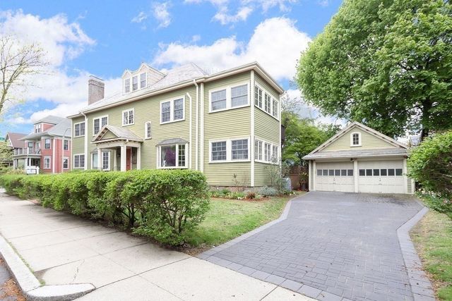 33 Halifax St 2, Boston, MA 02130