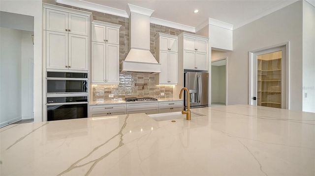 9410 BLUEFIN TERRACE, Bradenton, FL 34209