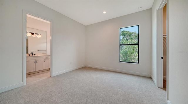 9410 BLUEFIN TERRACE, Bradenton, FL 34209